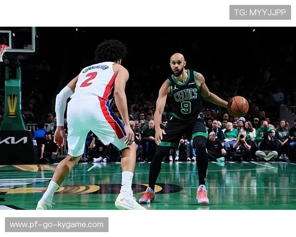 凯尔特人攻防平衡表现突出